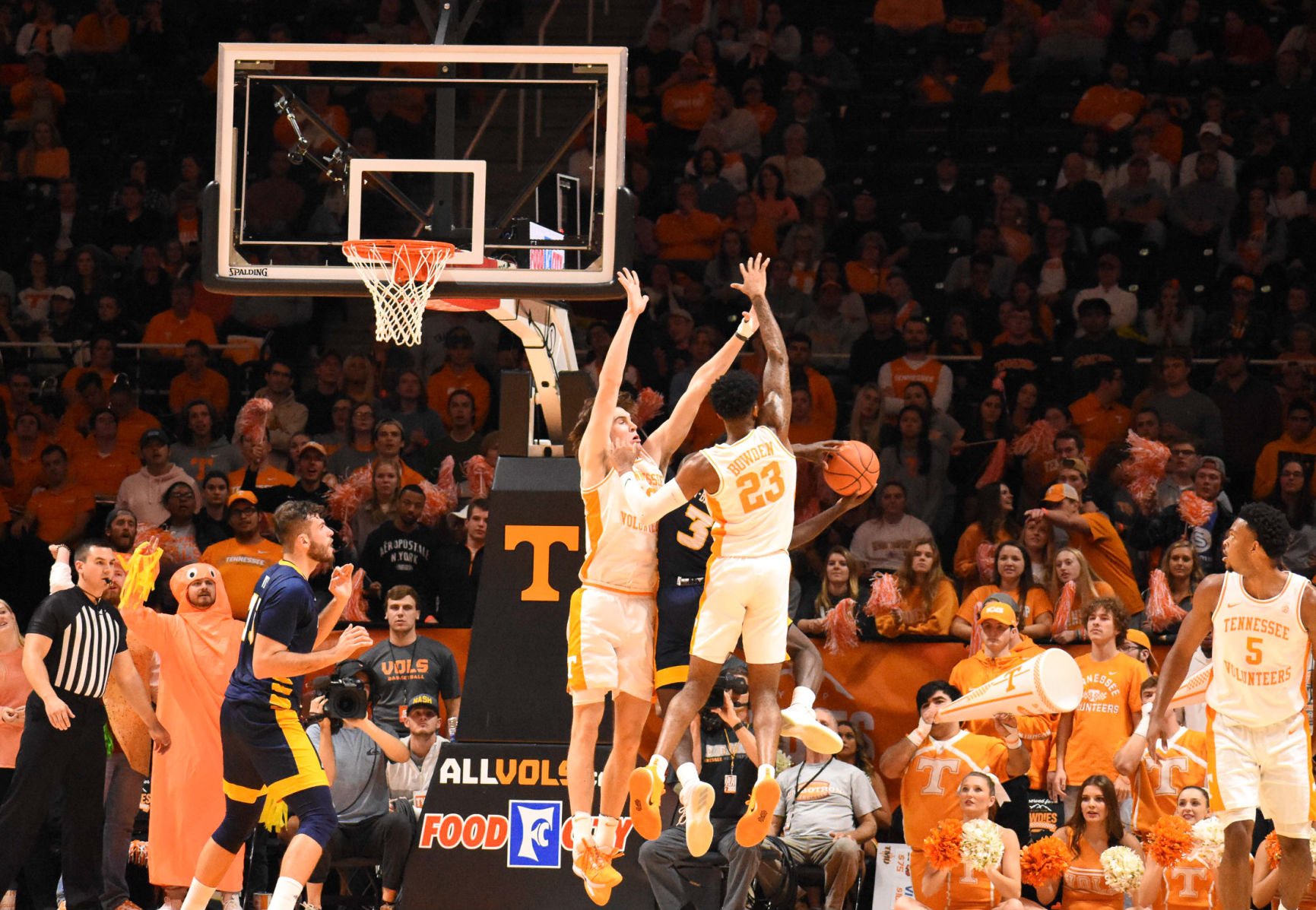 Vols vs Chattanooga